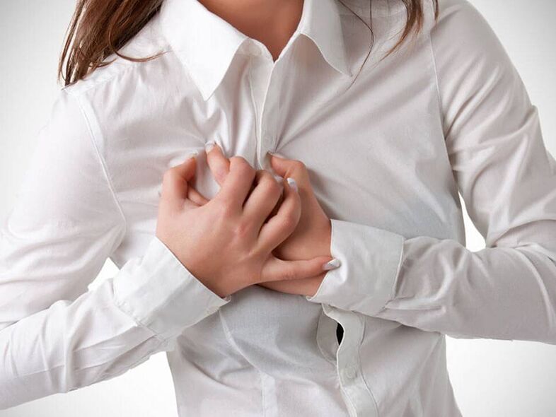 Osteochondrozie kręgosłupa piersiowego towarzyszy ból w klatce piersiowej
